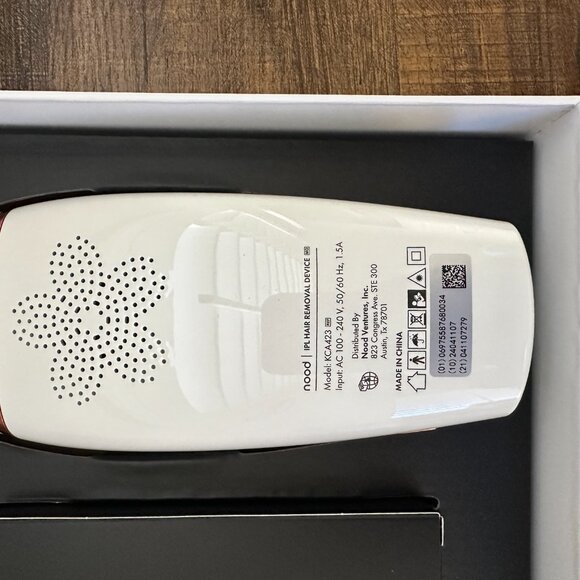 Nood The Flasher 2.0 WHITE NEW IN BOX!!! - Picture 4 of 9